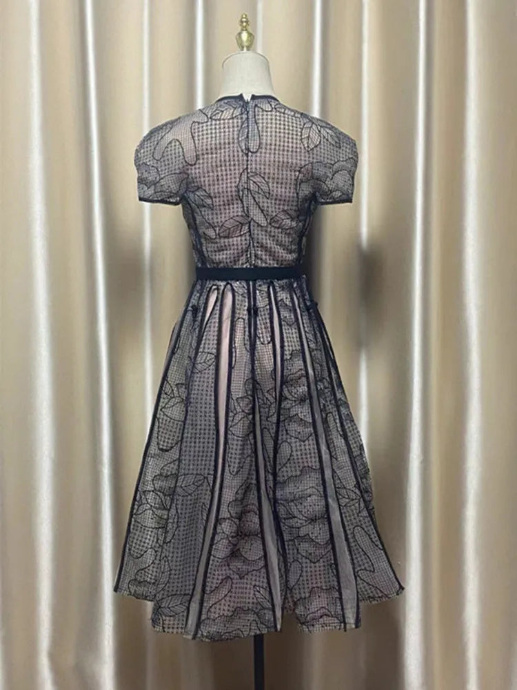 UCXQ Vintage Party Dress Fashion O Neck Short Sleeve Lace Mesh Embroidery Elegant Long Dresses For Women 2025 Spring Summer 8980