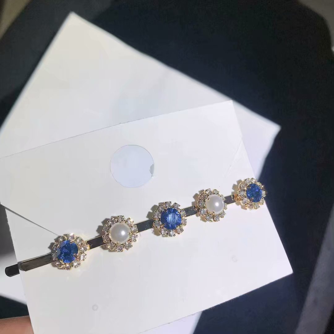 Colorful Austrian Simple And Versatile Color Diamond Necklace