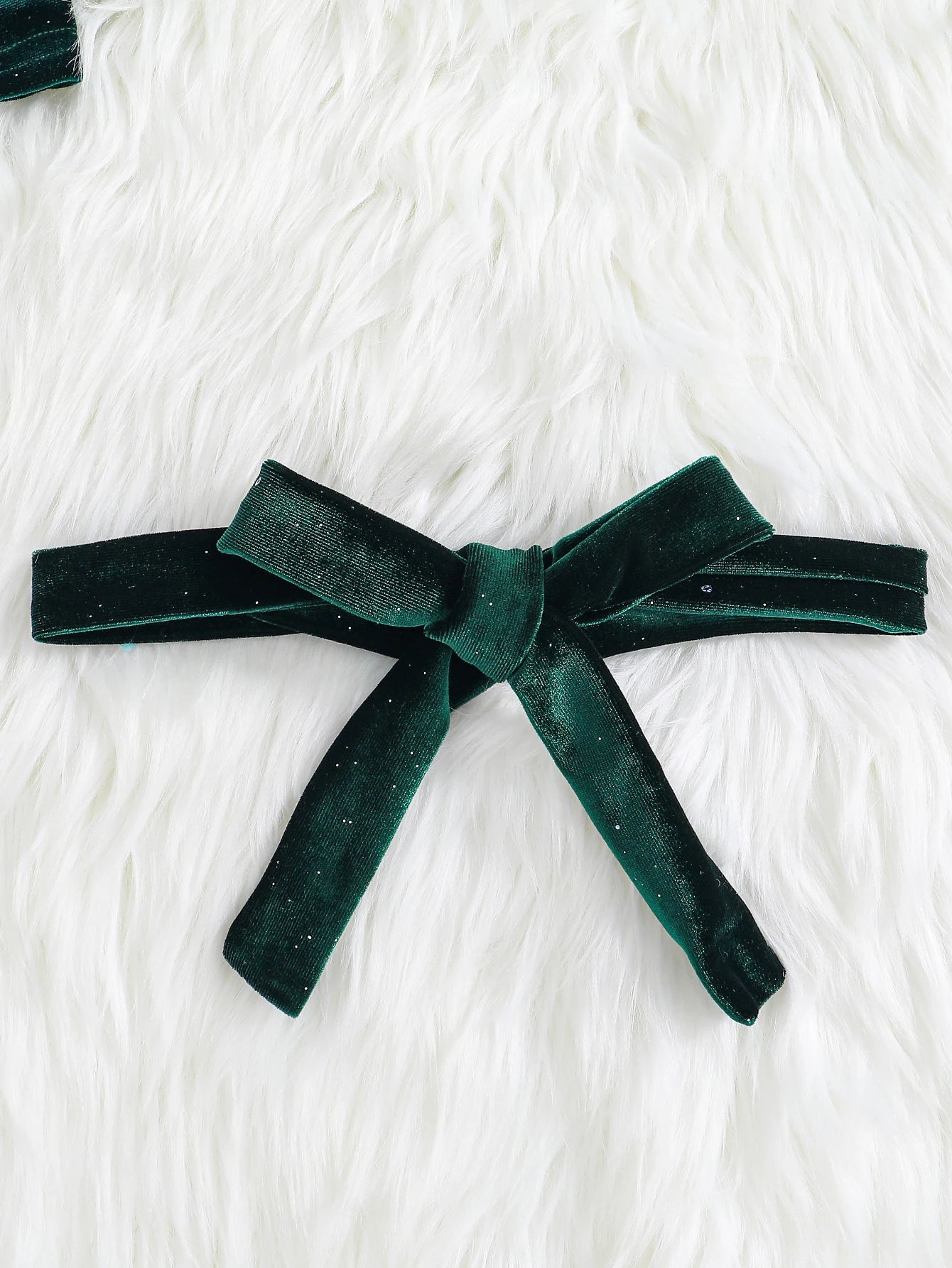 Autumn And Winter Girls Retro V-Neck Long-Sleeved Solid Color Sequined Birthday Party Dress With Belt