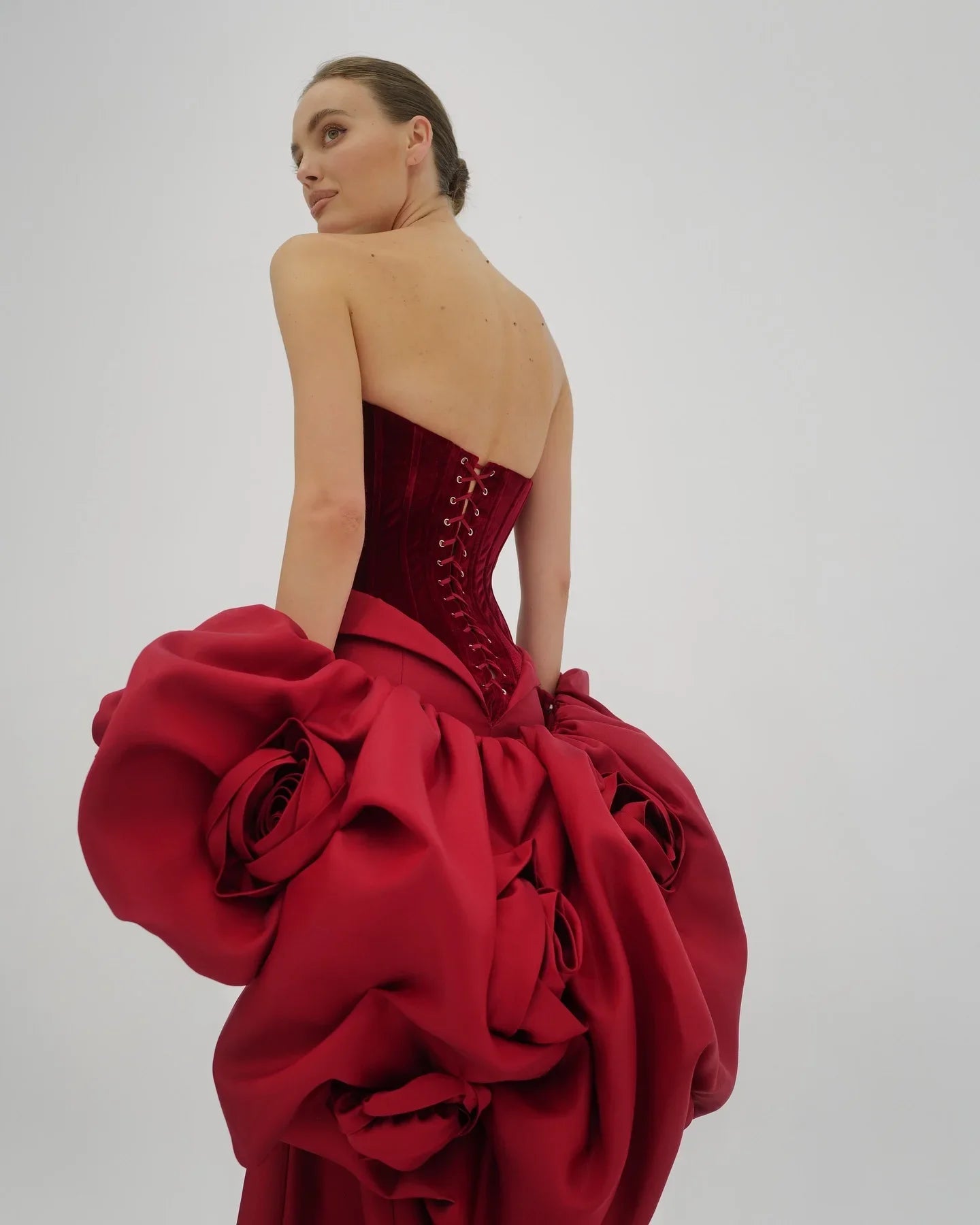 Beauty Burgundy Strapless Trimmed Mermaid Bridal Dresses Women Formal Party Dress Corset Floral Long Maxi Gowns Ruffles