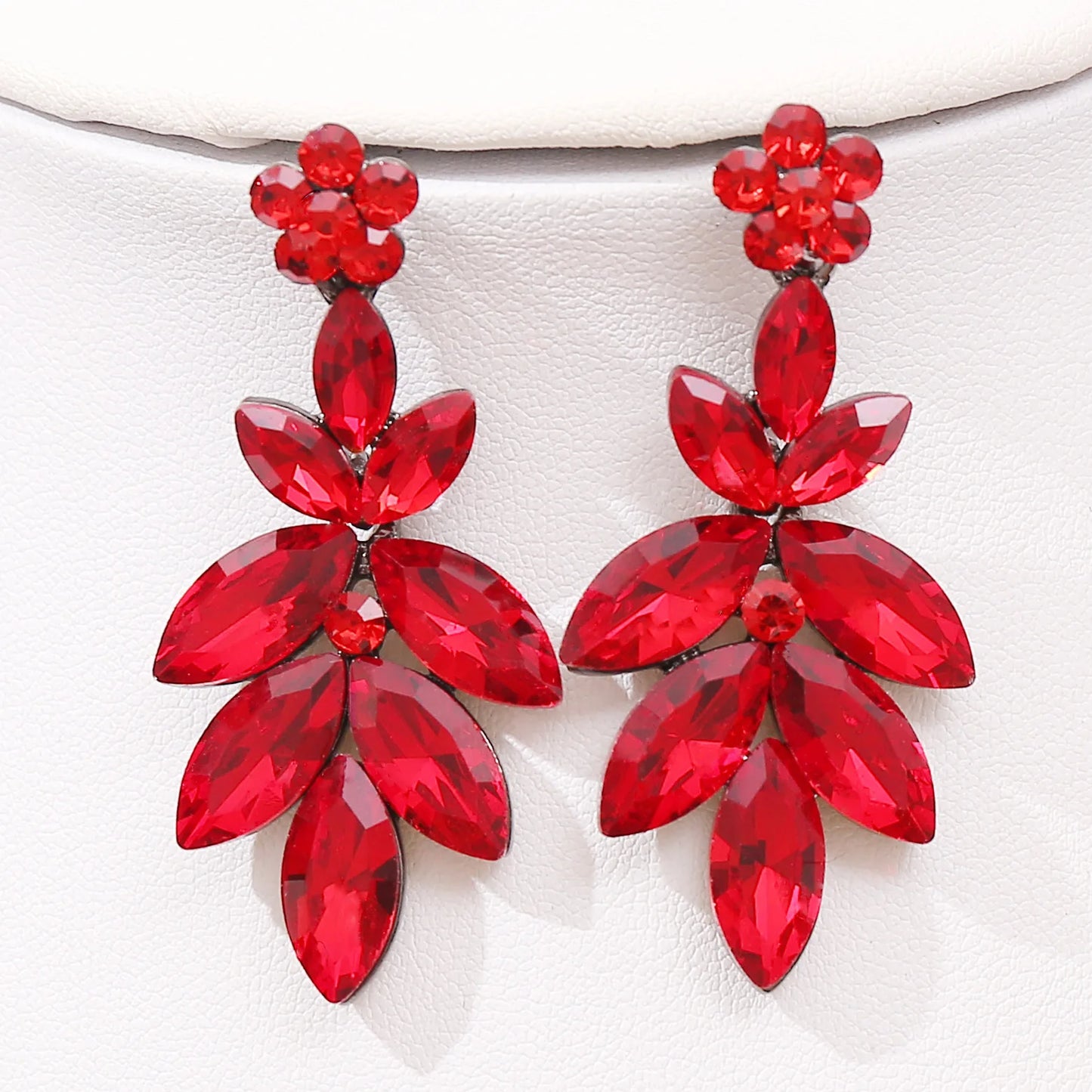 Vintage Black Metal Green Red Crystal Opal Tiara For Women Wedding Party Dress Elegant Queen Bridal Bride Crown