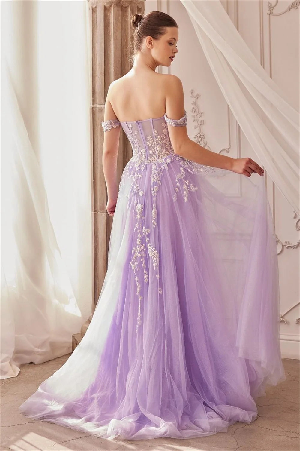 Bella Lavender Evening Dresses Lace Appliques Tulle Wedding Dress Customized Sleeveless Side High Split Vestidos De Fiesta