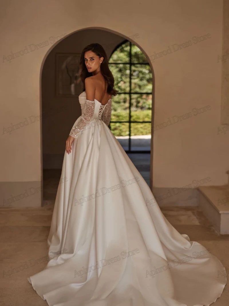 Modern Wedding Dresses A-Line Satin Pleat Bridal Gowns Sequin Appliques Sexy Robes High Slit Vestidos De Novia Customized