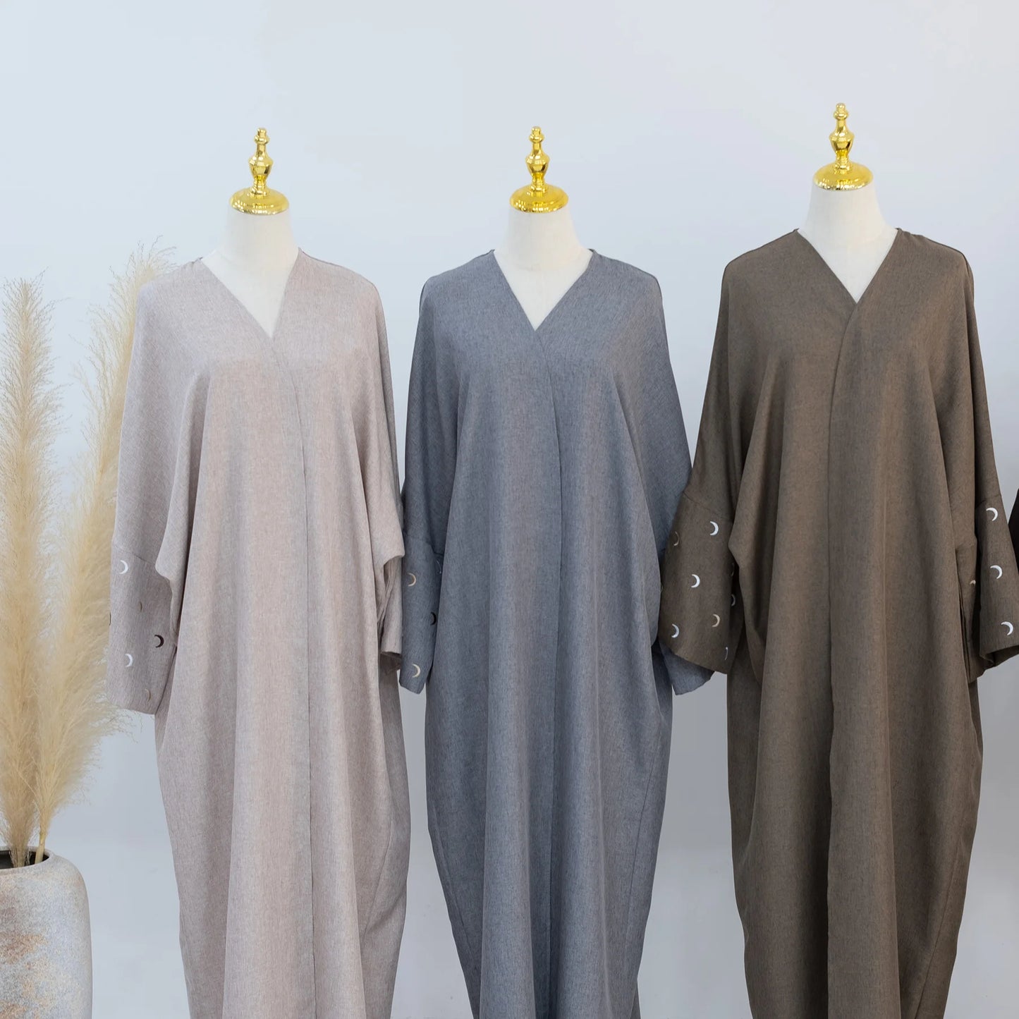 Moon Embroidery Abaya Thin Fabric Batwing Sleeves Oversized Kimono Muslim Women Dubai Islamic Clothing Hijabi Robe Ramadan Eid